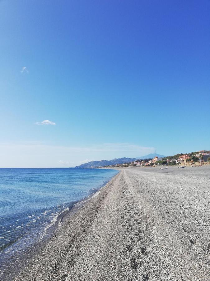 Sicilia Bedda B&B Ніцца-ді-Сіцілія Екстер'єр фото